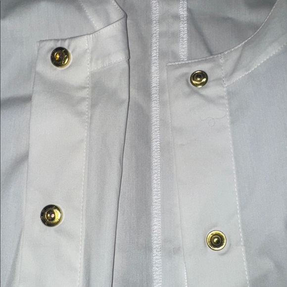 Chic White DKNY Short-Sleeve Top with Sheer Grid Accents - Size M - Picture 8 of 9